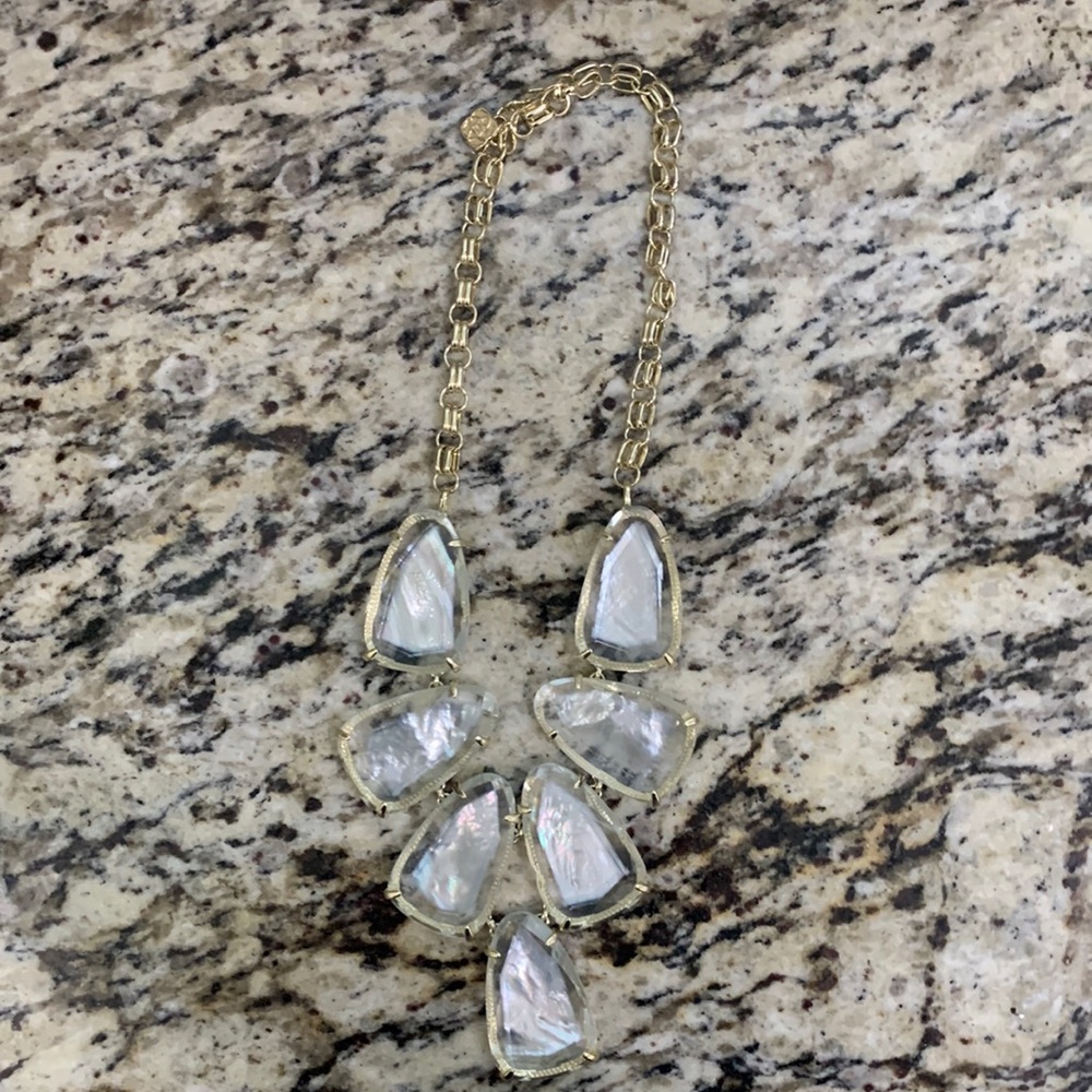 Kendra Scott Harlow necklace